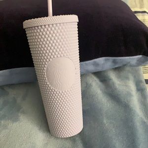 2021 Holiday Lilac studied Starbucks cup